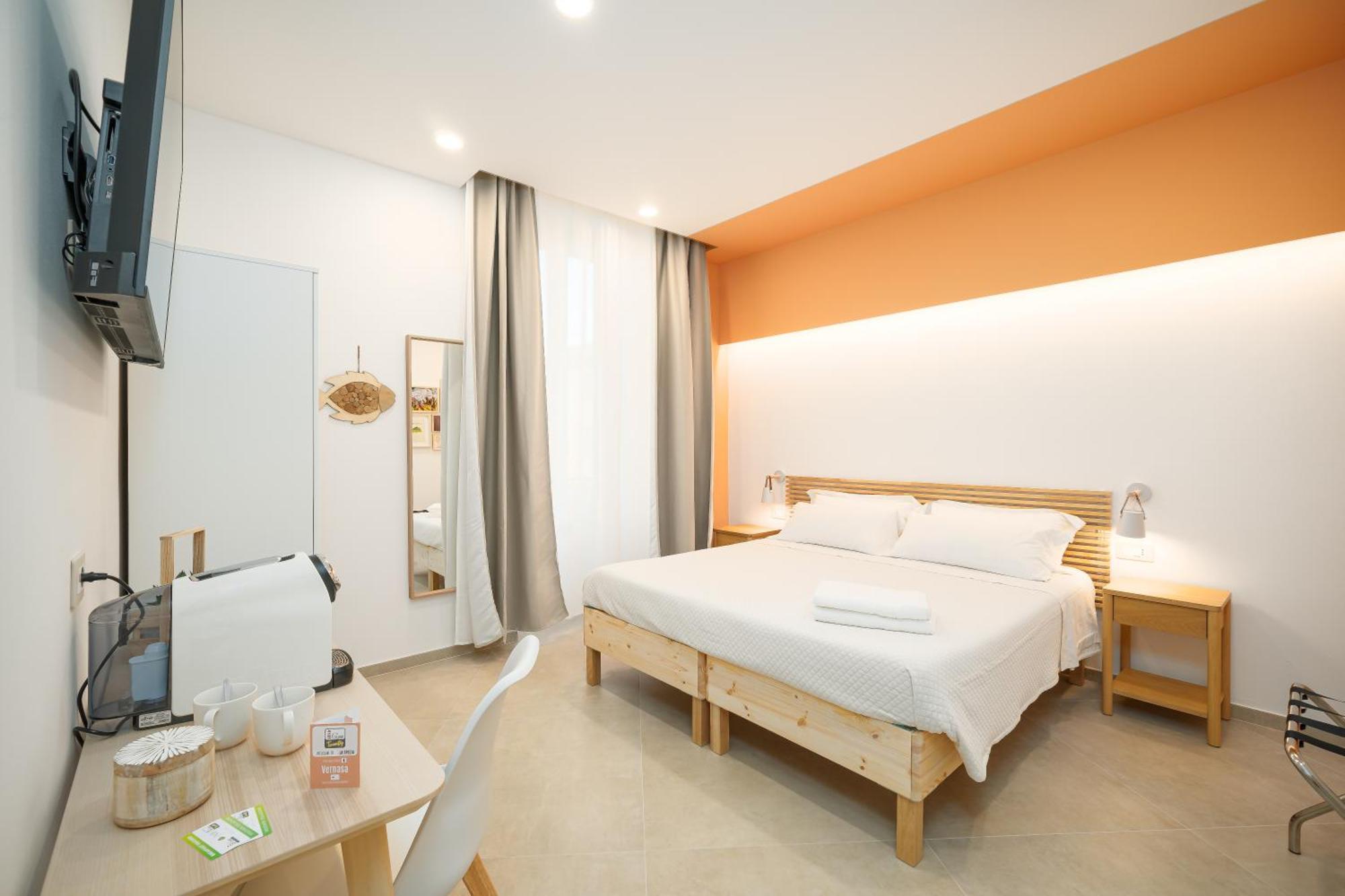 6Th Land - Rent Rooms Affittacamere La Spezia Esterno foto