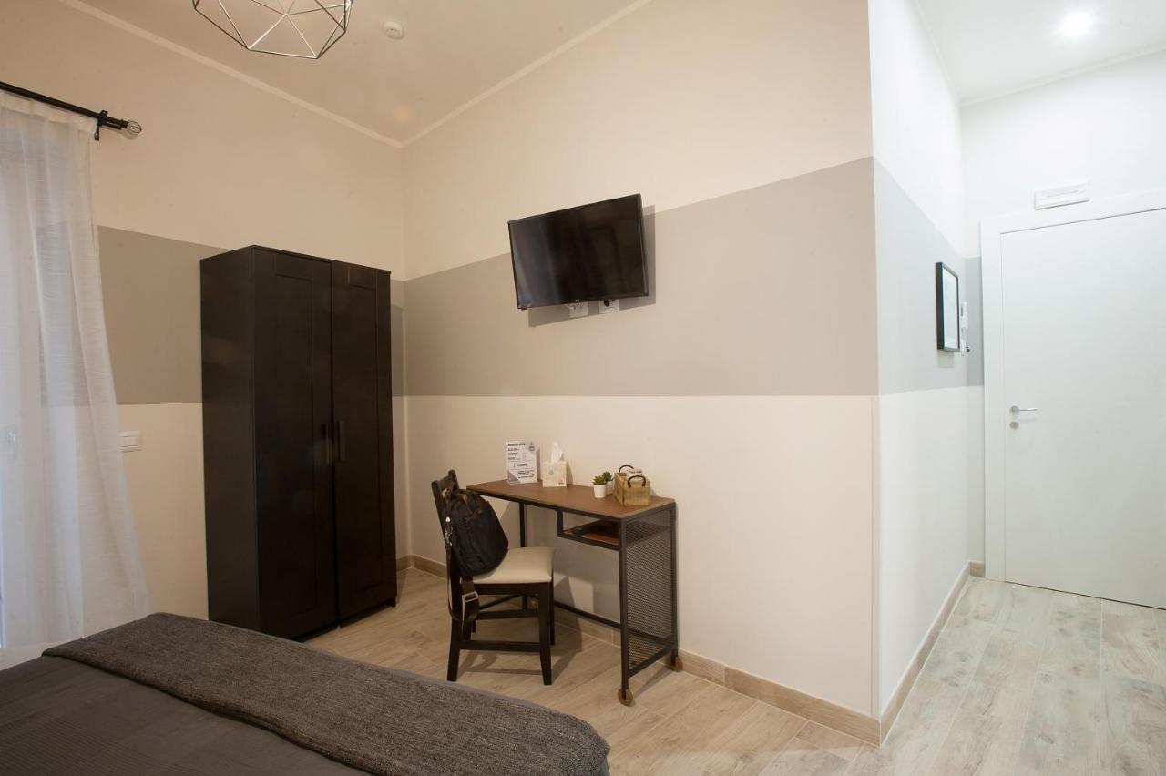 6Th Land - Rent Rooms Affittacamere La Spezia Esterno foto